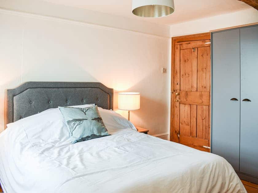 Double bedroom | Market Place View - Hogwood View Cottages, Knaresborough