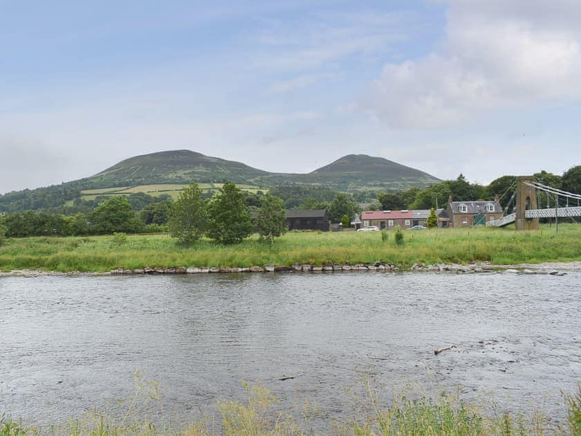 Surrounding area | Saddlers Cottage, Melrose