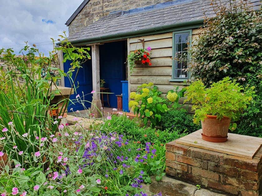 Garden | Midelney Music Room, Midelney
