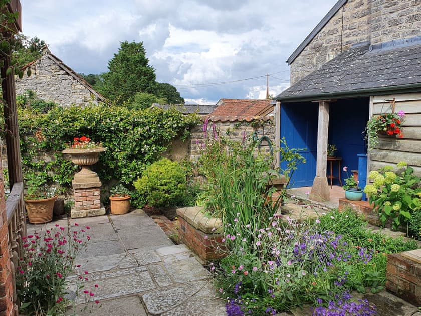 Garden | Midelney Music Room, Midelney