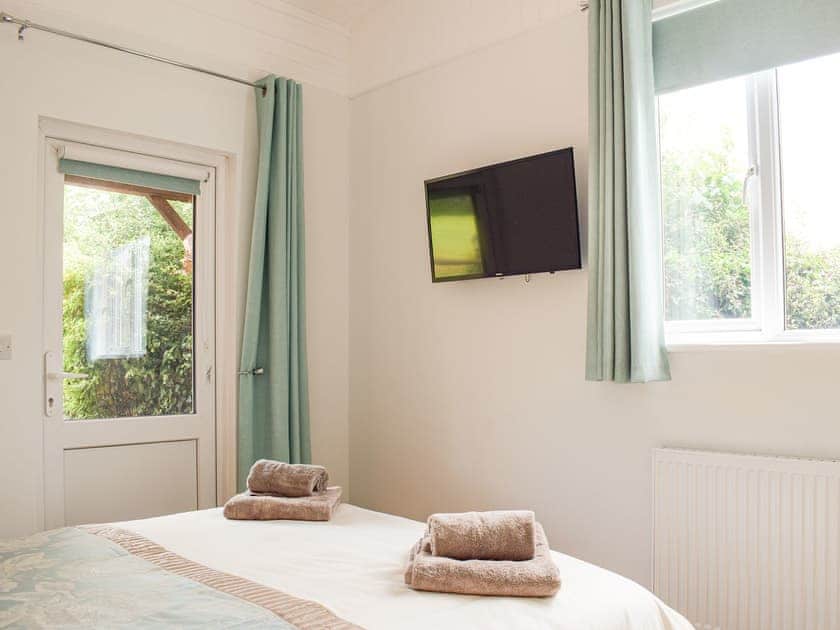 Double bedroom | The Lodge at Forbury Cottage, Kimbolton, near Leominster