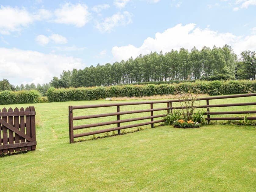 Garden and grounds | The Lodge at Forbury Cottage, Kimbolton, near Leominster