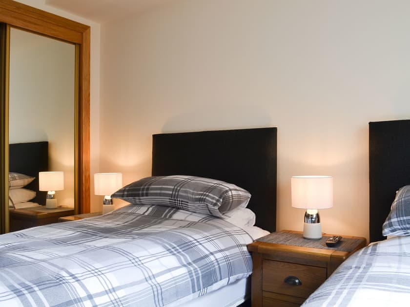 Twin bedroom | Aurora, Lossiemouth
