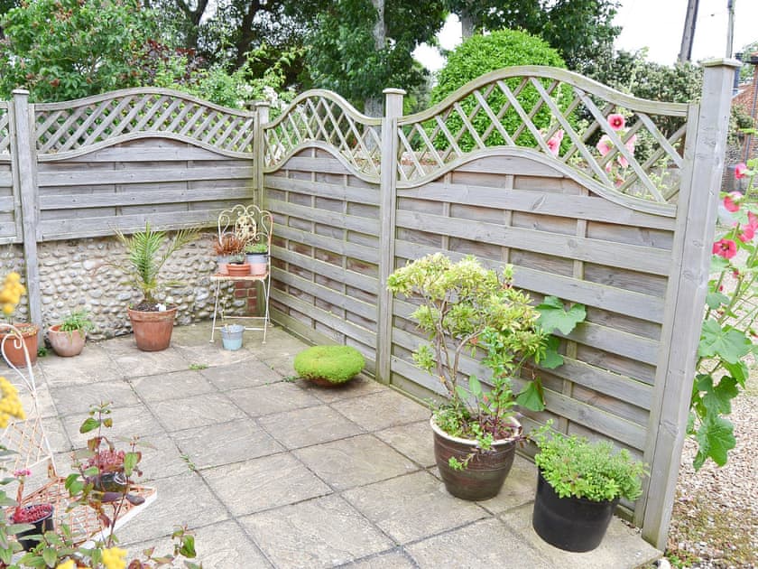 Patio | Gulls Nest, Blakeney