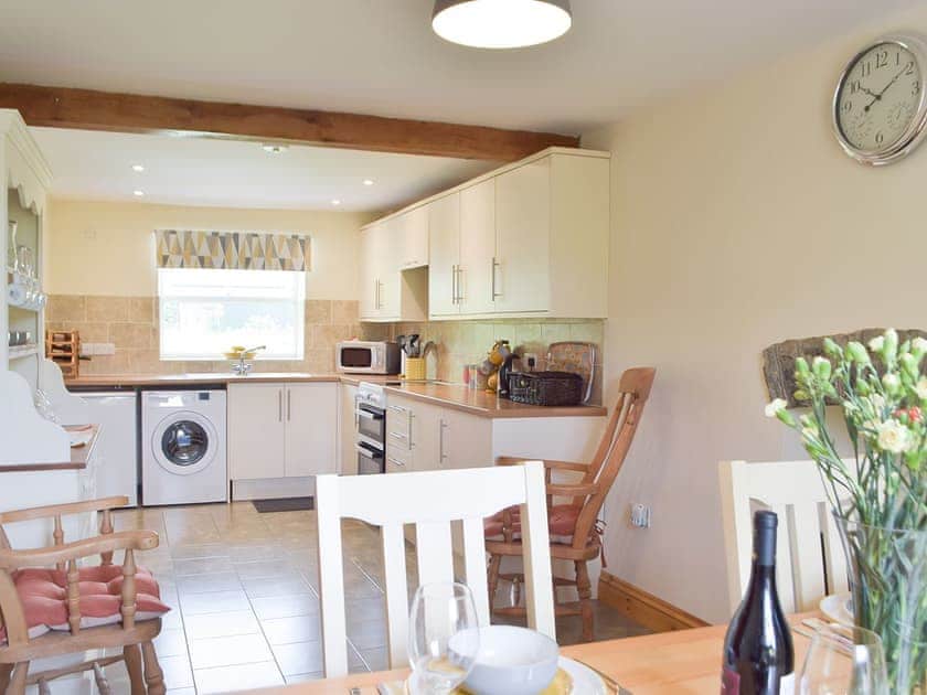 Kitchen/diner | Typicca Farmhouse, Brechfa