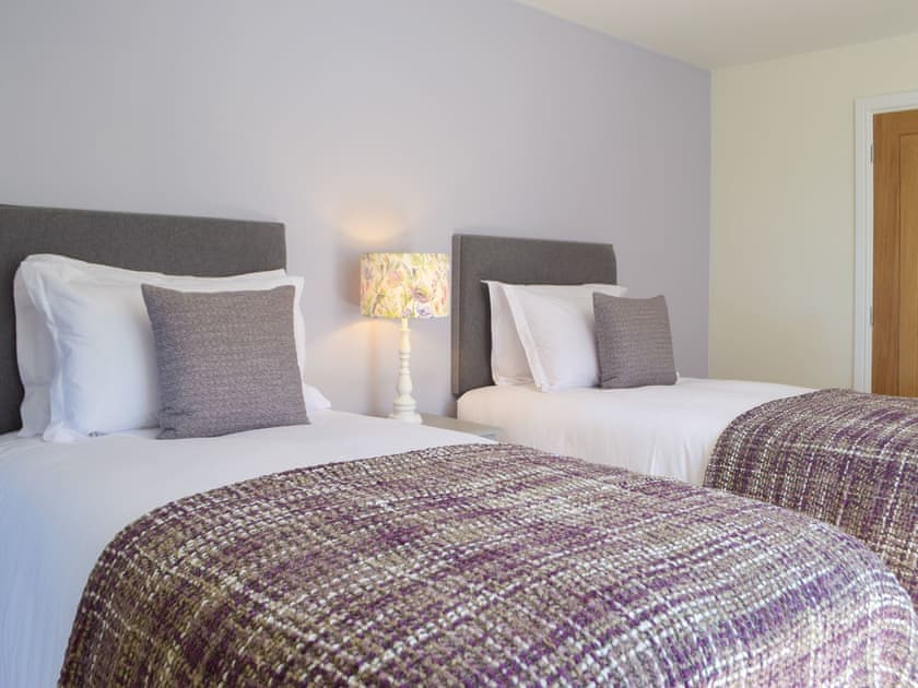 Twin bedroom | The Retreat - Castle View, Roch, near Newgale