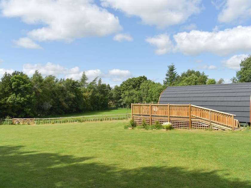 Setting | Pentland Pod, Leadburn, near West Linton