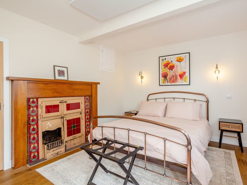 Ground floor double bedroom | Woodford, Boat of Garten, near Aviemore