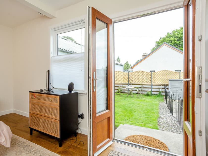 Ground floor double bedroom | Woodford, Boat of Garten, near Aviemore