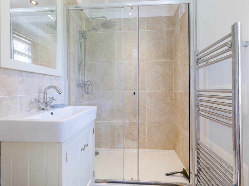 Shower room | Nanny Goat Lodge - Chadwick Bank Holiday Lodges, Chadwick, near Worcester