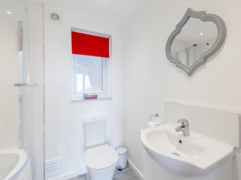 Bathroom | Hill Crest Lodges- Hill Crest Lodge 2 - Hill Crest Lodges, Hemswell, near Market Rasen