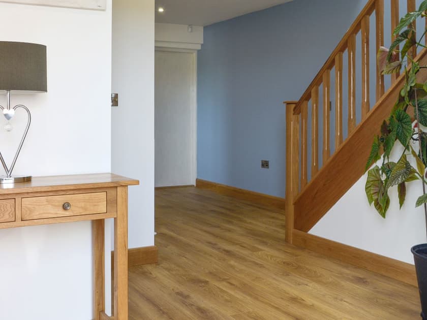Ground floor hallway | Gin Case, Gin Case