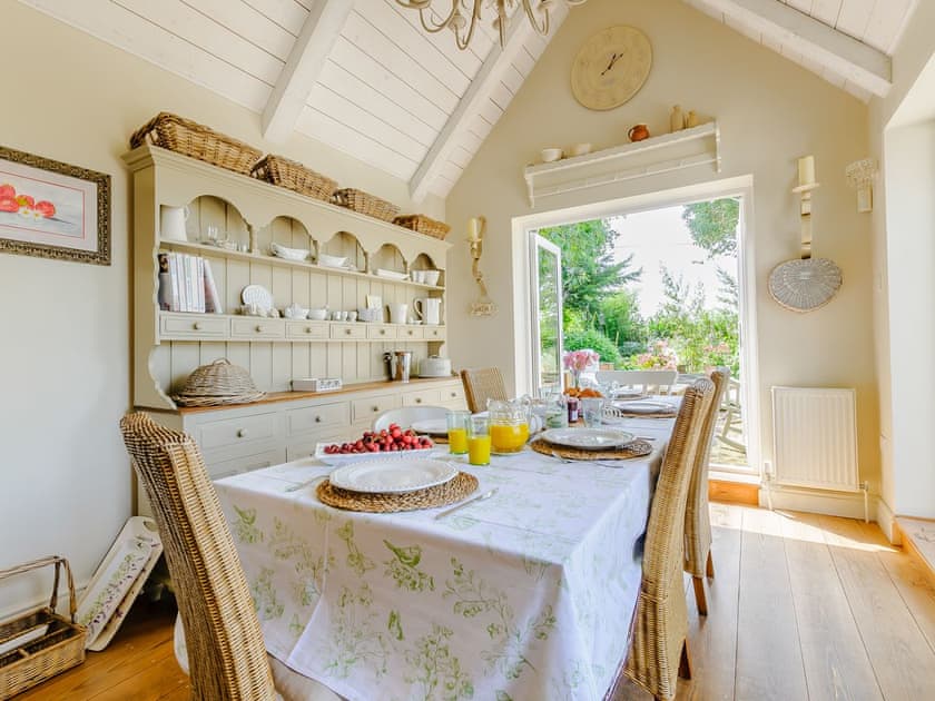 Dining room | Poppy’s Cottage, Faversham