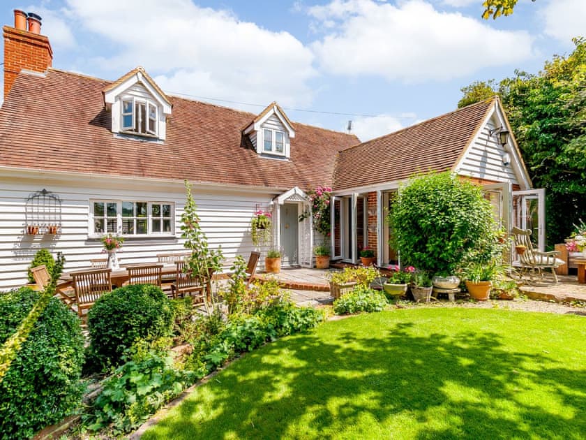 Garden and grounds | Poppy’s Cottage, Faversham