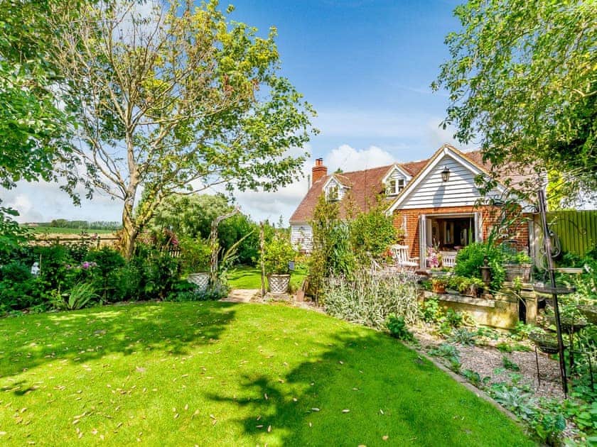 Garden and grounds | Poppy’s Cottage, Faversham