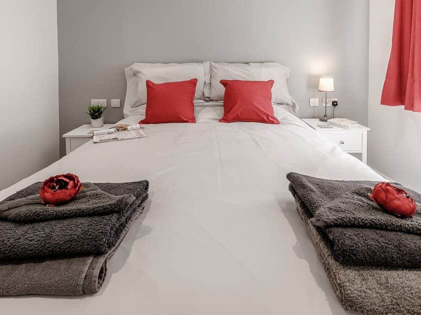 Double bedroom | Hill Crest Lodges- Hill Crest Lodge 1 - Hill Crest Lodges, Hemswell, near Market Rasen