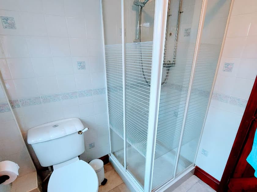 Shower room | Beachwood, Elmer, near Bognor Regis