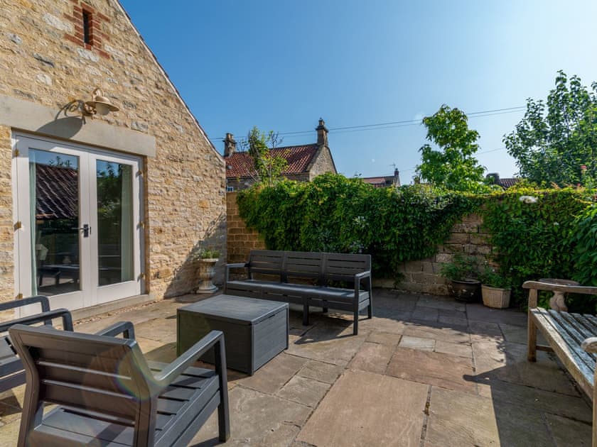 Sitting-out-area | The Cart House, Helmsley