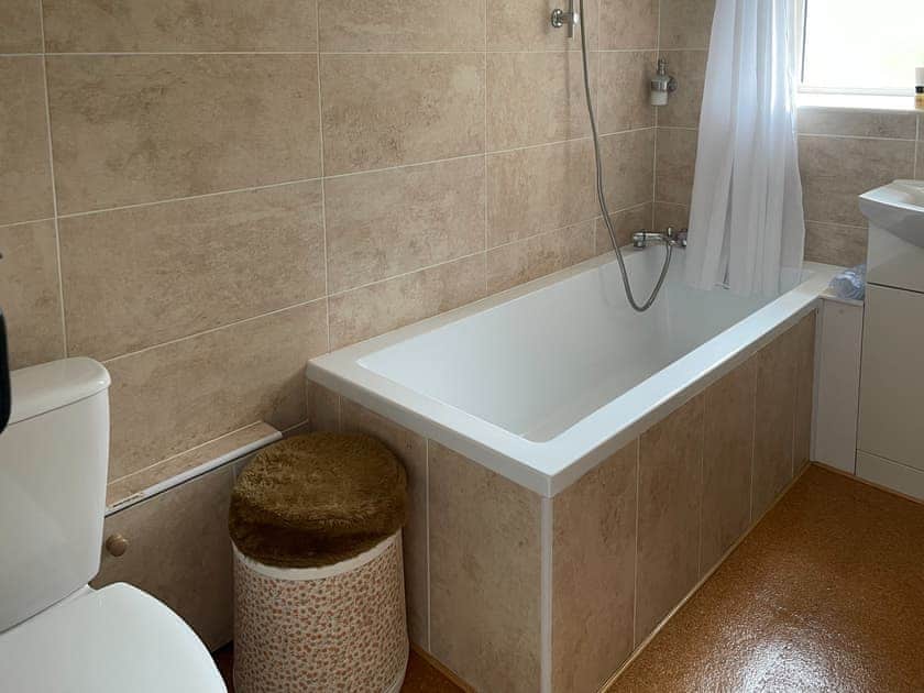 Bathroom with thermostatic shower  | Glen Cottage, Mickleton, near Barnard Castle