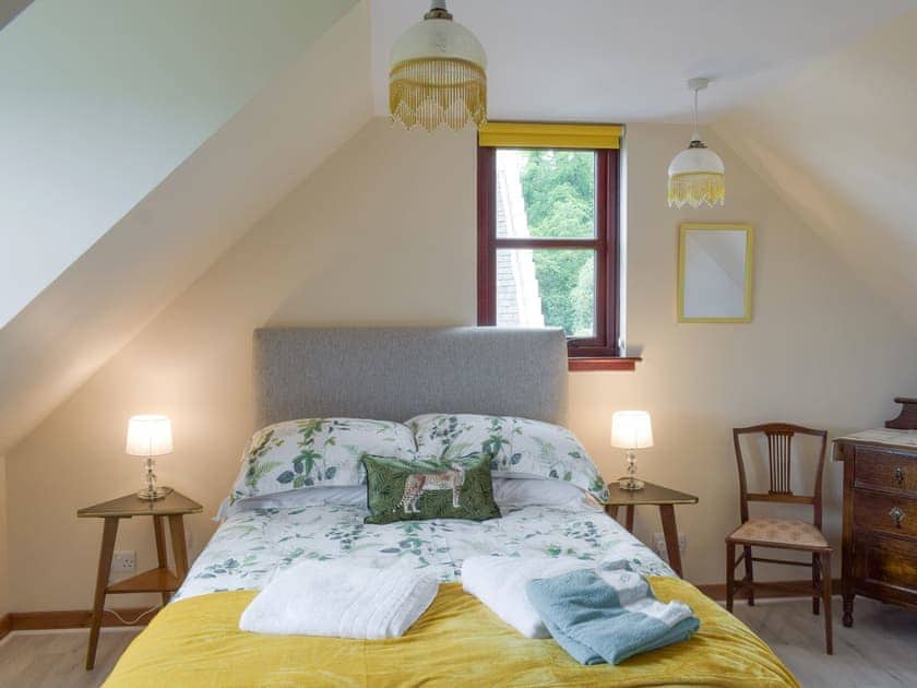 Double bedroom | Cluniter Cottage, Innellan Dunoon