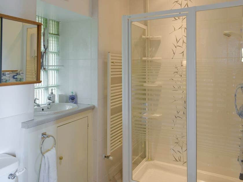 Shower room | Cluniter Cottage, Innellan Dunoon
