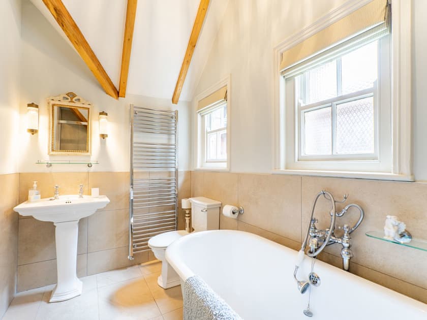 En-suite | Pinley Hill House, Hatton near Warwick
