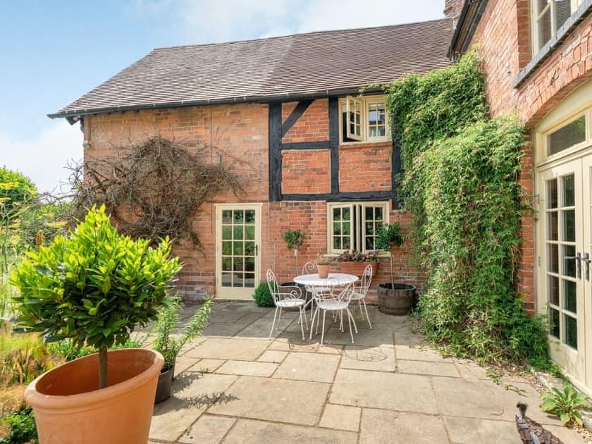Patio | Pinley Hill House, Hatton near Warwick