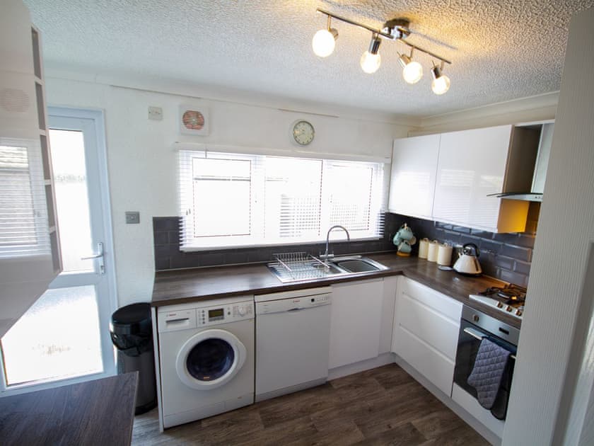 Kitchen | Lazy Daize, St Merryn, near Padstow