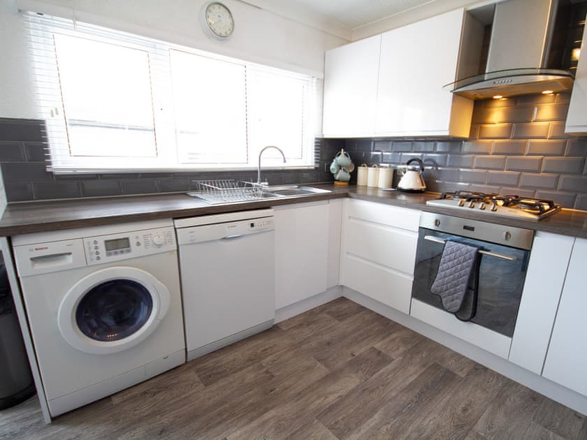 Kitchen | Lazy Daize, St Merryn, near Padstow