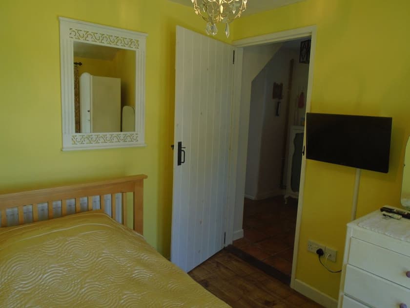 Single bedroom ground floor | Whipple Tree Cottage, Cratfield, Halesworth