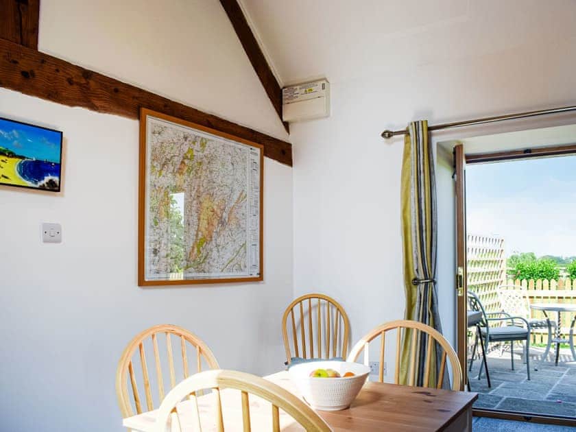 Dining Area | The Roost, Dorrington