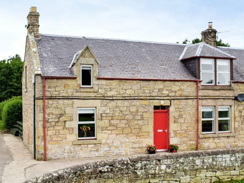 Exterior | The End Hoose, Duns