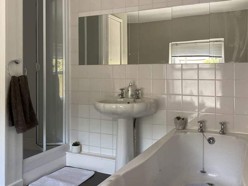 Bathroom | Madryn, Clynnog-Fawr, near Criccieth