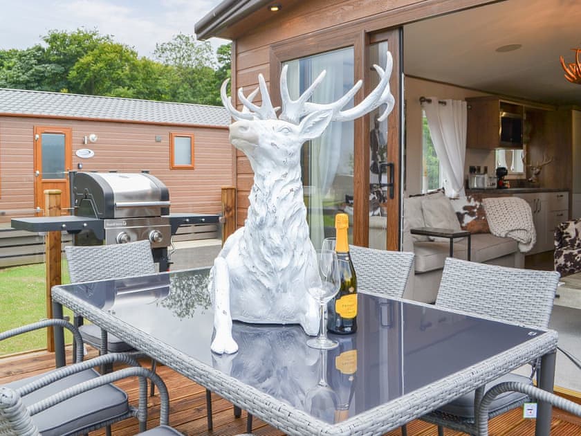 Outdoor eating area | The  Lodge, Bridlington