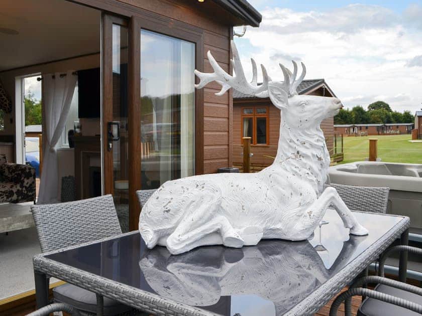 Outdoor eating area | The  Lodge, Bridlington