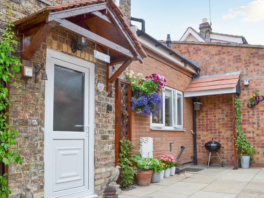 Exterior | Benny’s Cottage, North Cave