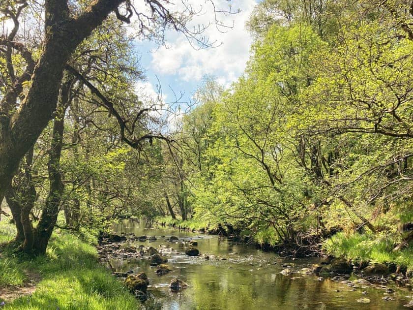 Surrounding area | Sonas, Torlundy