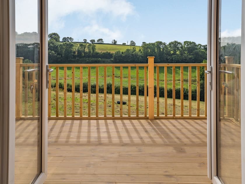 Decking | Cwtch - Cwmporthman Farm, Blaenporth