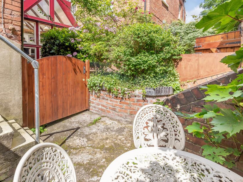 Courtyard | Top Flat, Lincoln