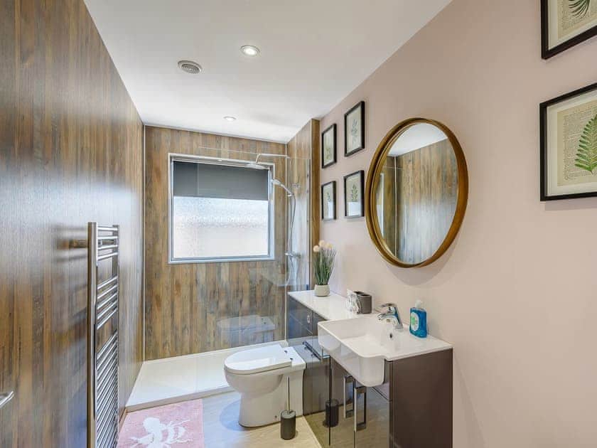 Bathroom | Harebell Cottage, Addlethorpe, near Skegness