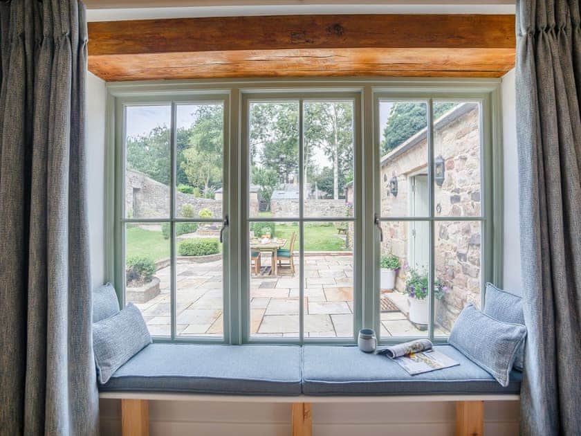 Window seat | The Stable - Longhoughton Hall, Longhoughton