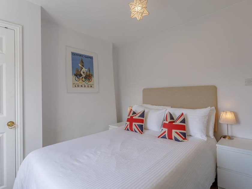 Double bedroom | Middle Cottage, Easton on the Hill, Stamford