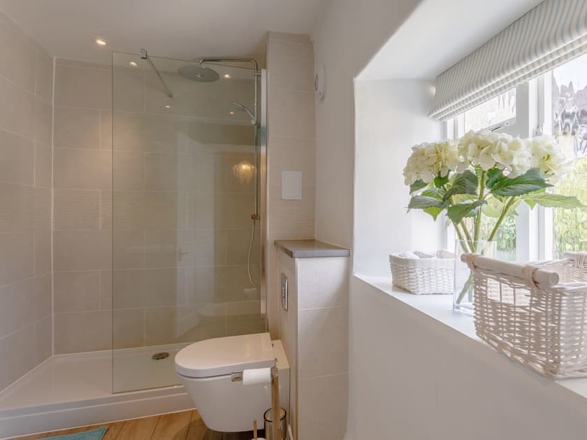Shower room | Middle Cottage, Easton on the Hill, Stamford