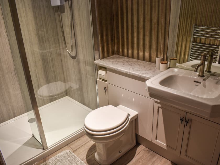 Shower room | The Potting Shed, Godmanchester