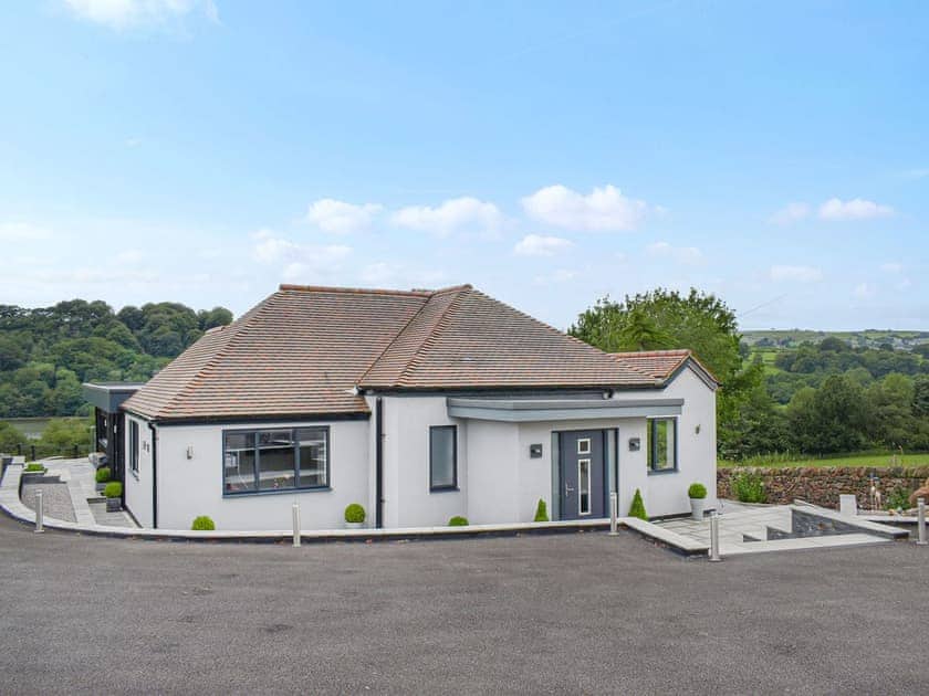 Exterior | Lake View, Rudyard Lake