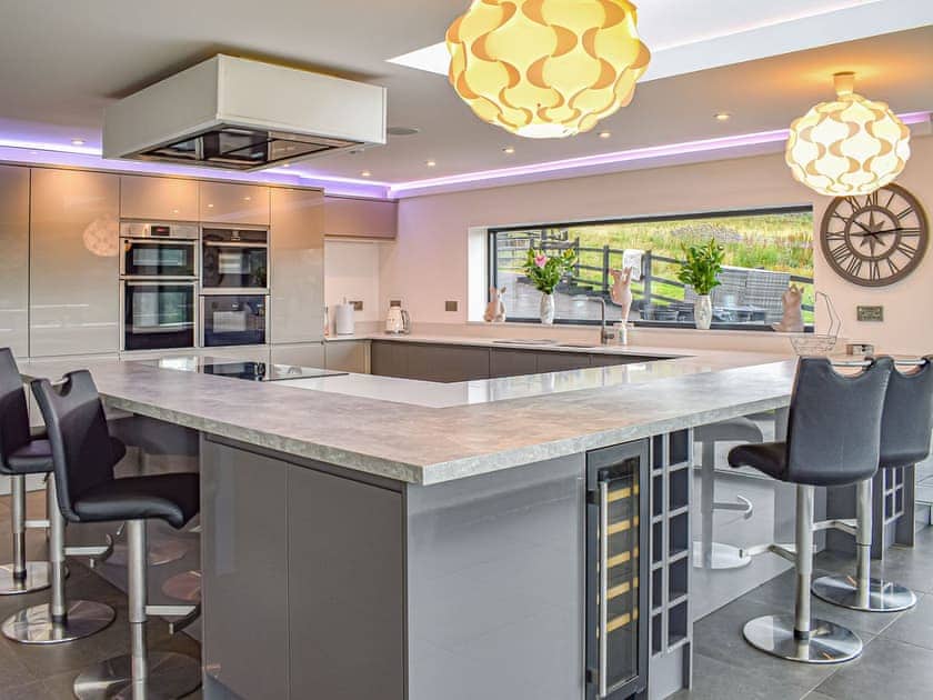 Kitchen | Lake View, Rudyard Lake