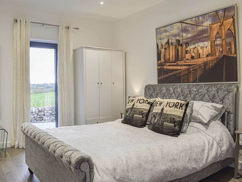 Double bedroom | Lake View, Rudyard Lake