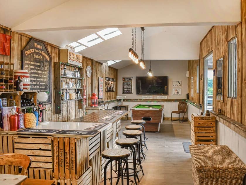 Onsite pub area | Lake View, Rudyard Lake