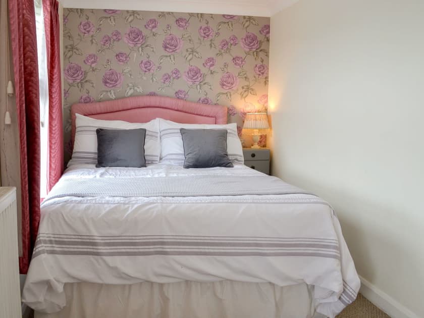 Double bedroom | Overland Cottage, Holt