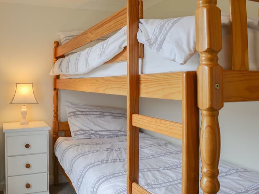Bunk bedroom | Overland Cottage, Holt